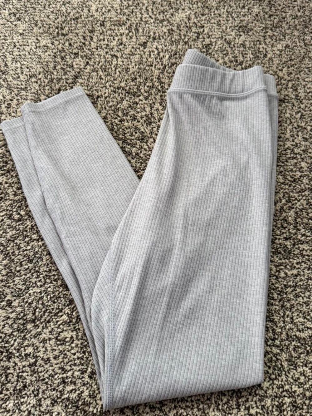 Alo Yoga Gray Ribbed Leggings